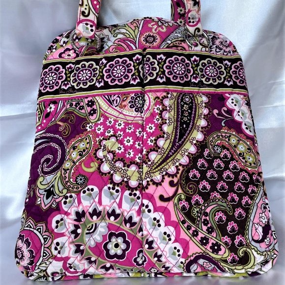 Vera Bradley Handbags - Vera Bradley Pocket Tote bag